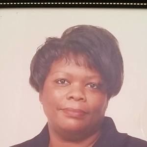 Meet your Posher, Carolyn